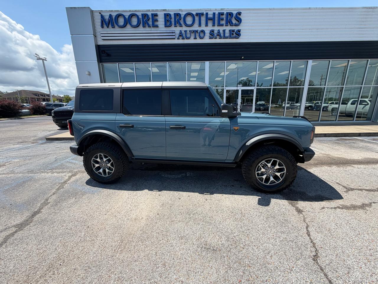 2022 Ford Bronco Black Diamond 4 Door Advanced 4x4