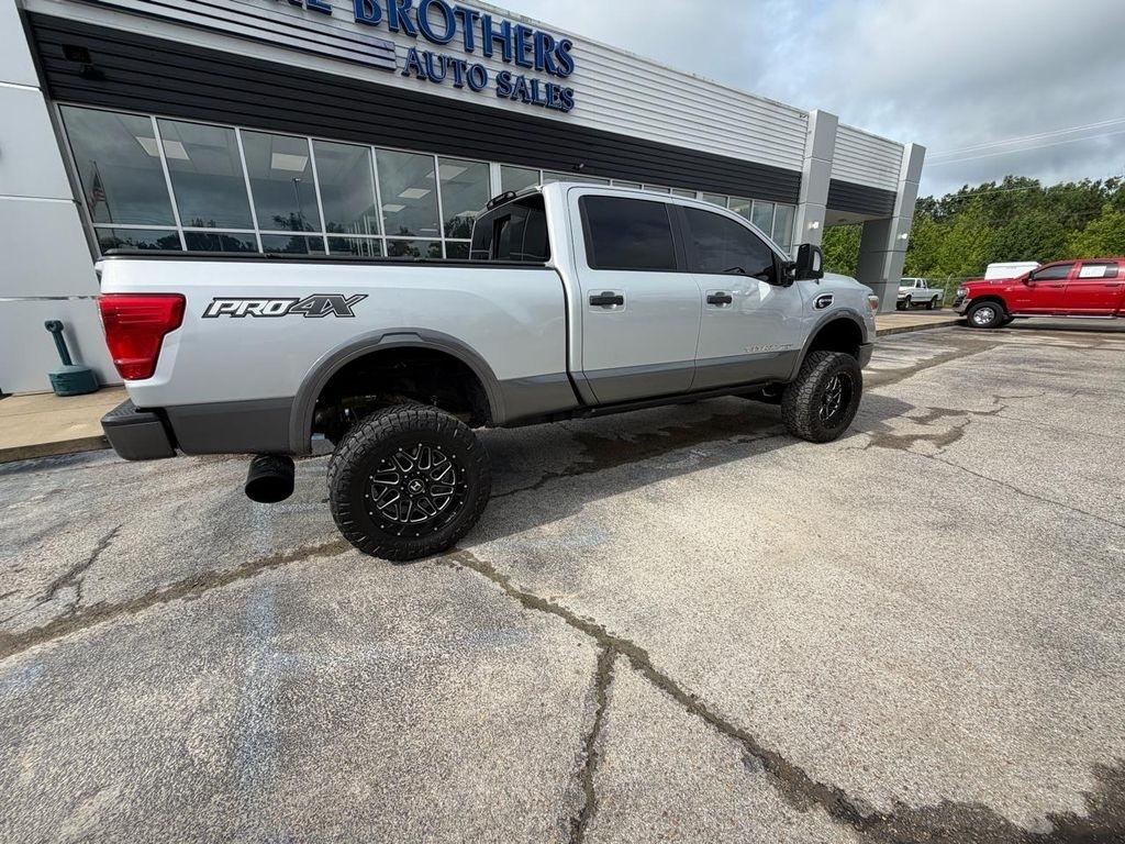 Nissan Titan XD 4x4 Diesel Crew Cab PRO-4X 2018