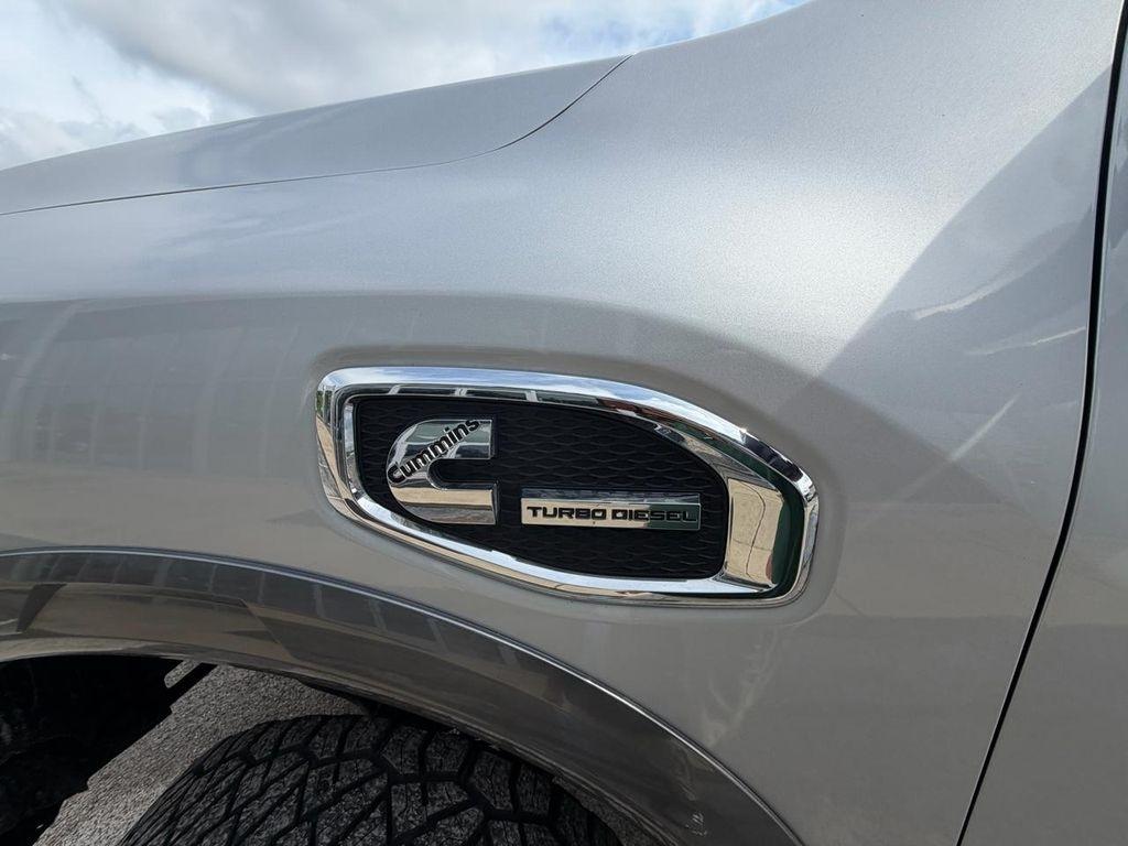 Nissan Titan XD 4x4 Diesel Crew Cab PRO-4X 2018