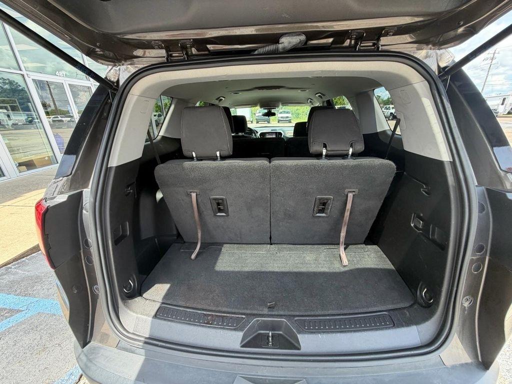 GMC Acadia FWD 4dr SLE w/SLE-1 2019