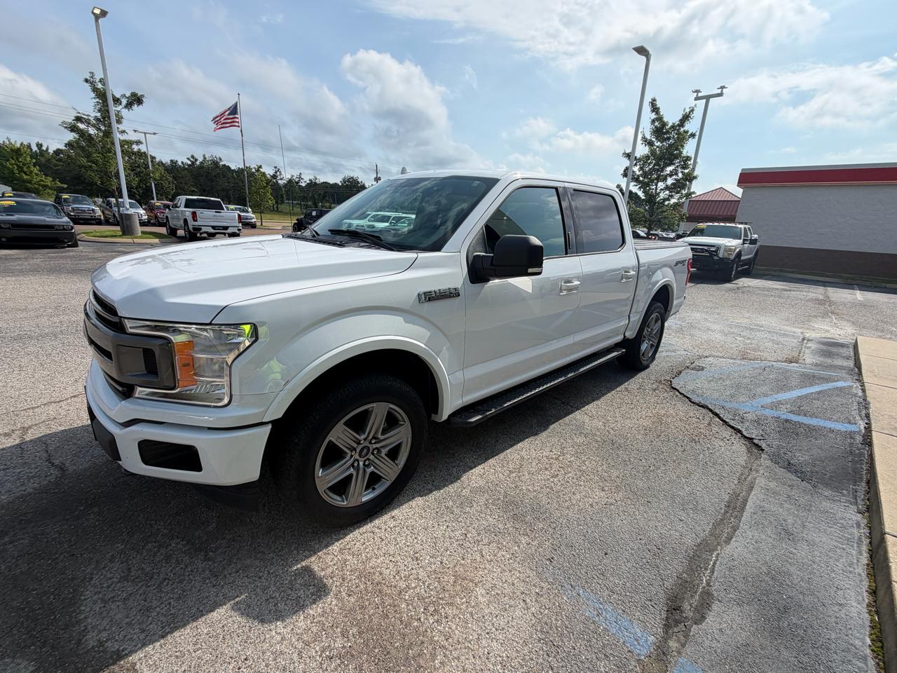 Ford F-150 STX 4WD SuperCrew 5.5' Box 2022