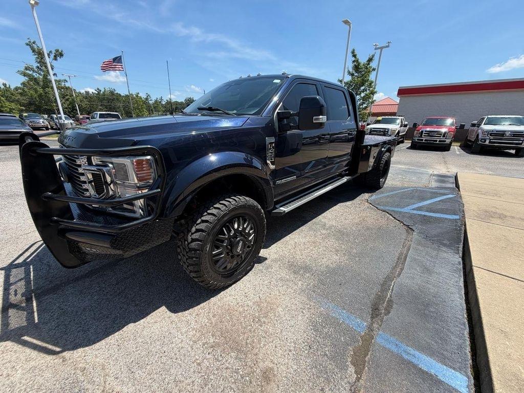 Ford Super Duty F-450 DRW Lariat 4WD Crew Cab 8' Box 2022