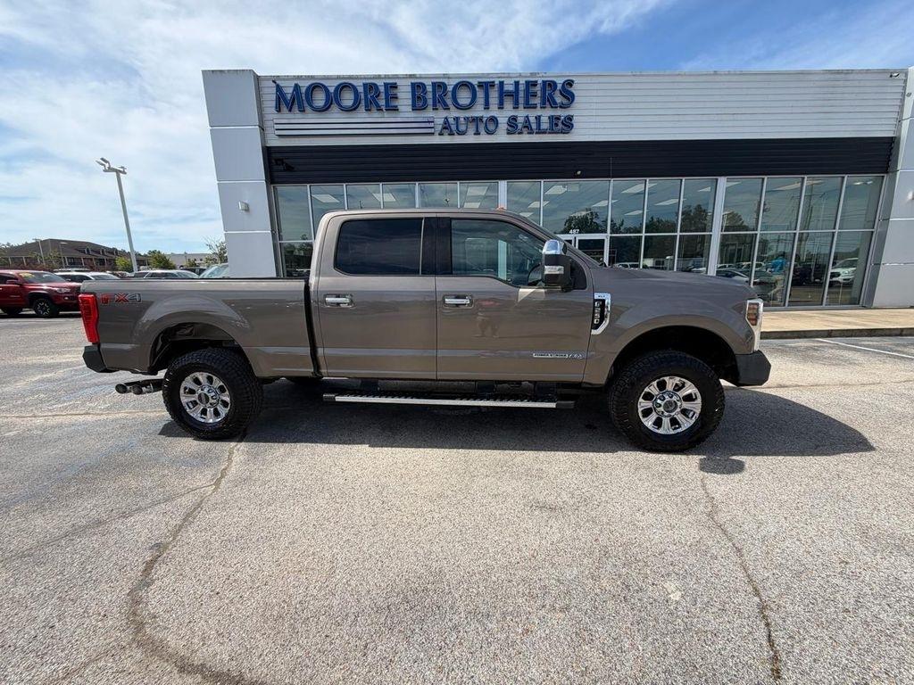 2019 Ford Super Duty F-250 SRW XLT 4WD Crew Cab 8' Box