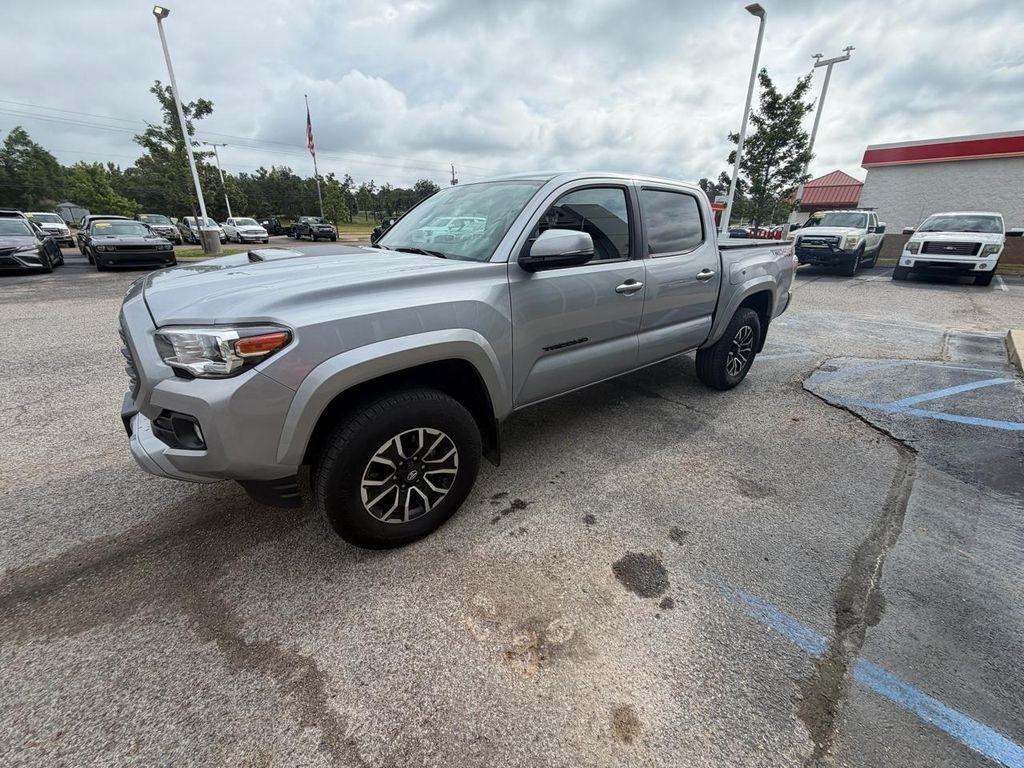 Toyota Tacoma 4WD TRD Off Road Double Cab 5' Bed V6 MT (Natl) 2020