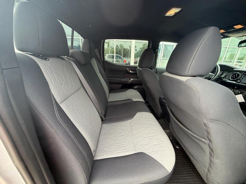 Toyota Tacoma 4WD TRD Off Road Double Cab 5' Bed V6 MT (Natl) 2020