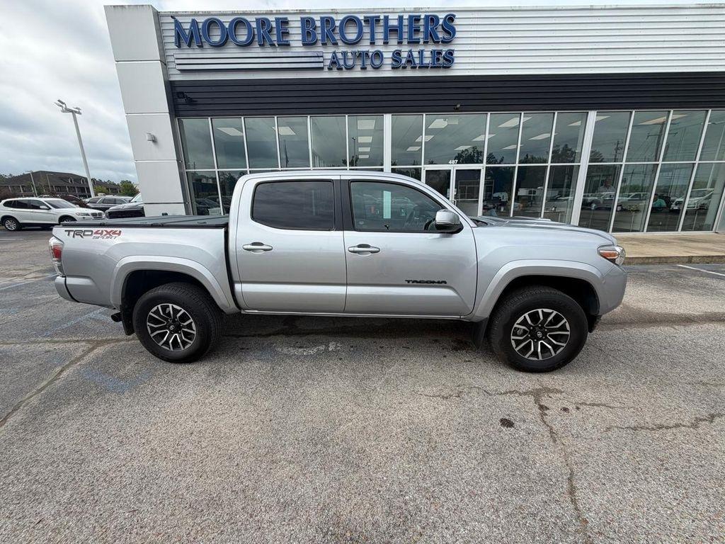 Toyota Tacoma 4WD TRD Off Road Double Cab 5' Bed V6 MT (Natl) 2020