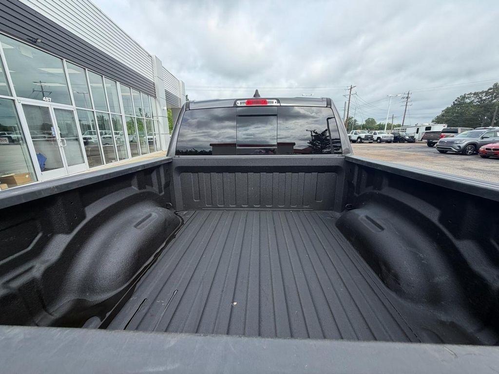 RAM 1500 Limited 4x4 Crew Cab 5'7" Box 2021