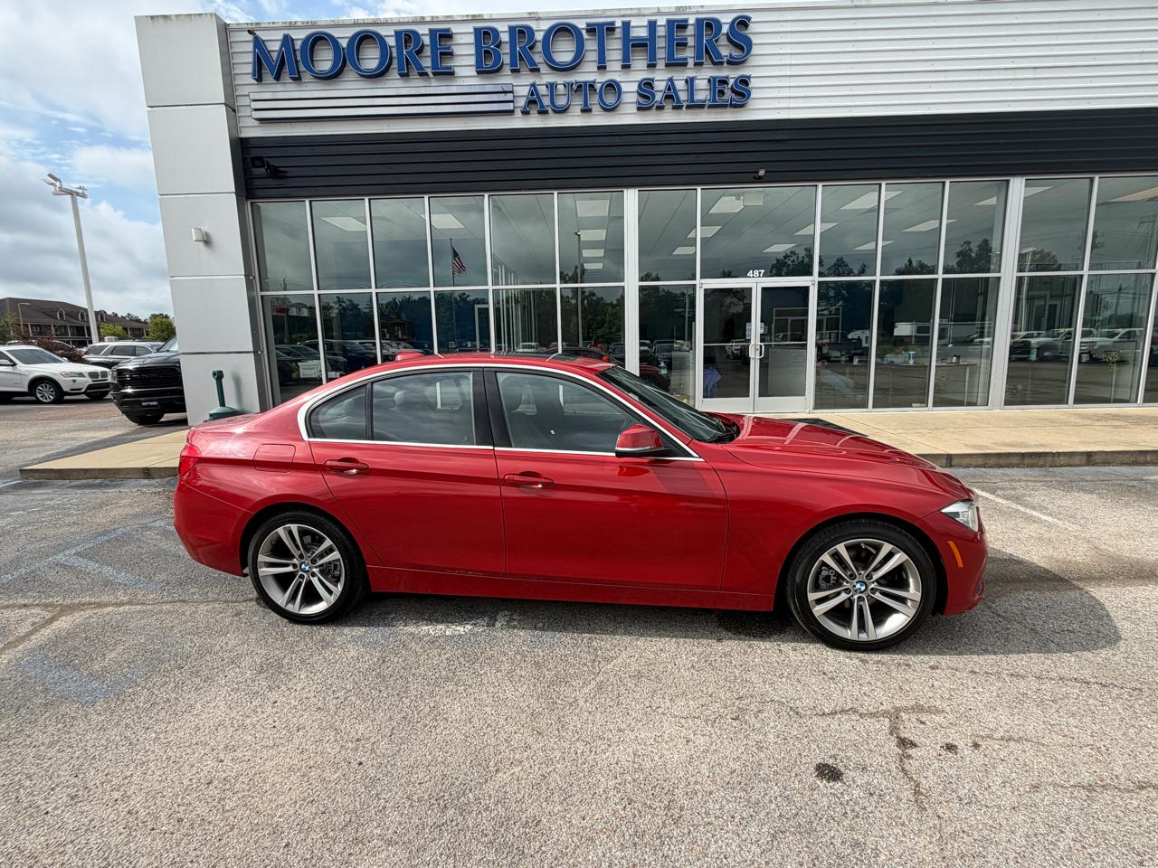 2017 BMW 3 Series 330i xDrive Sedan