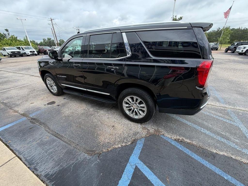 GMC Yukon 2WD 4dr SLT 2021