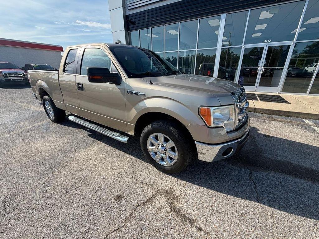 Ford F-150 2WD SuperCab 145" XLT 2013