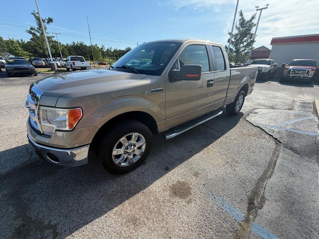 Ford F-150 2WD SuperCab 145" XLT 2013