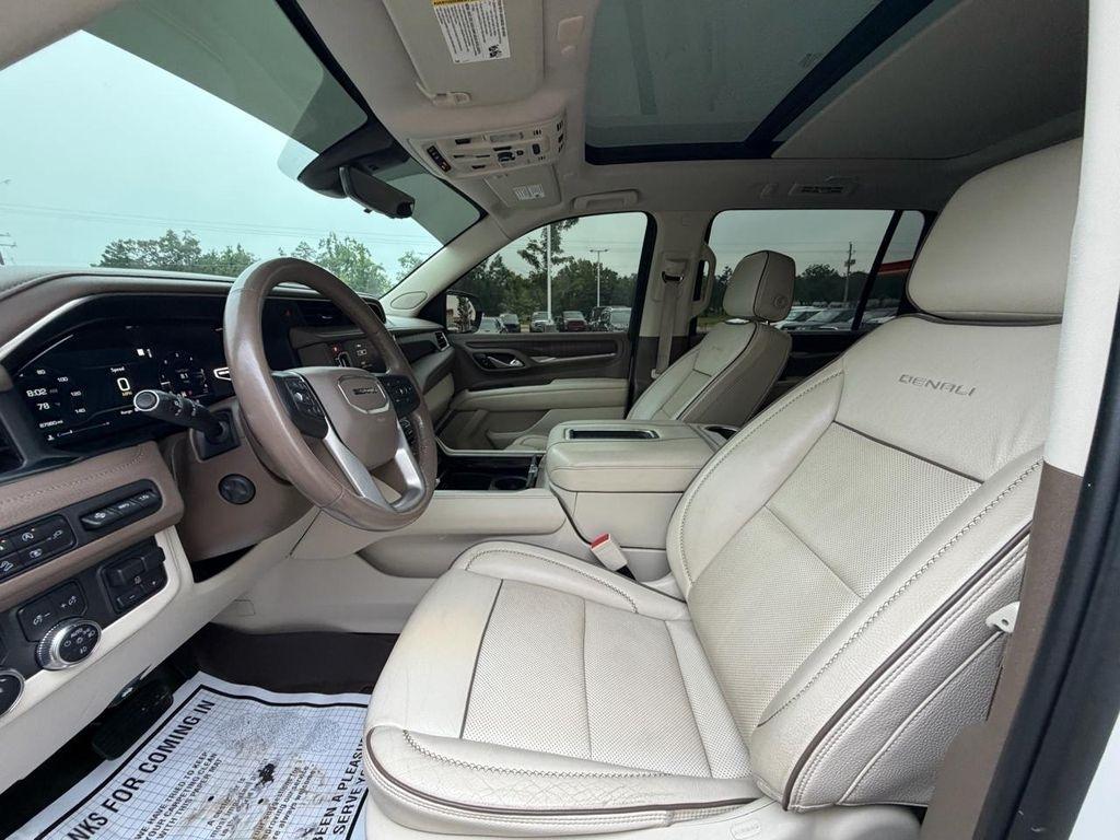 GMC Yukon XL 4WD 4dr Denali 2022