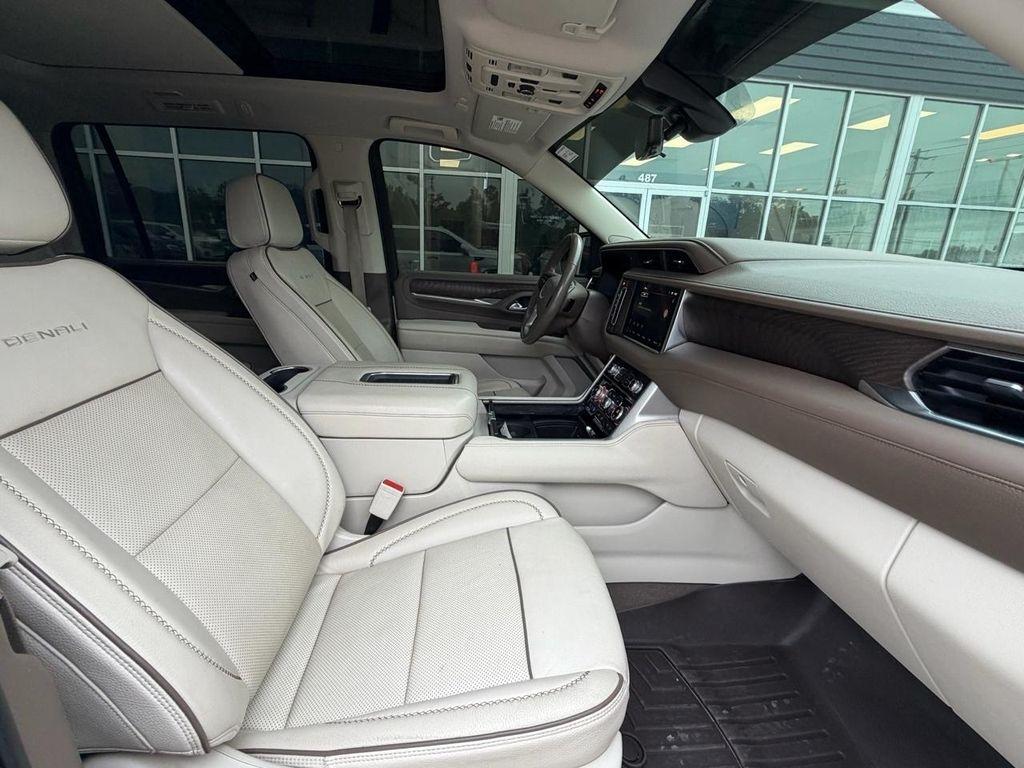 GMC Yukon XL 4WD 4dr Denali 2022