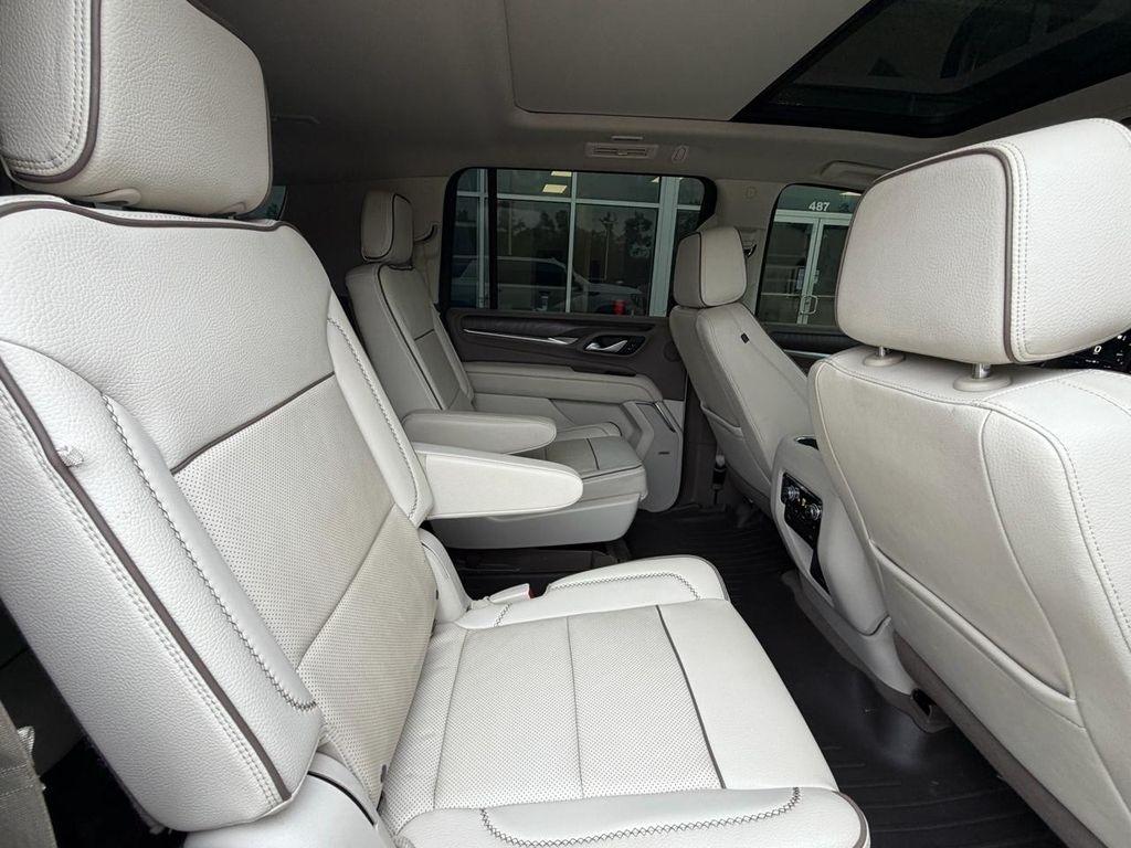 GMC Yukon XL 4WD 4dr Denali 2022
