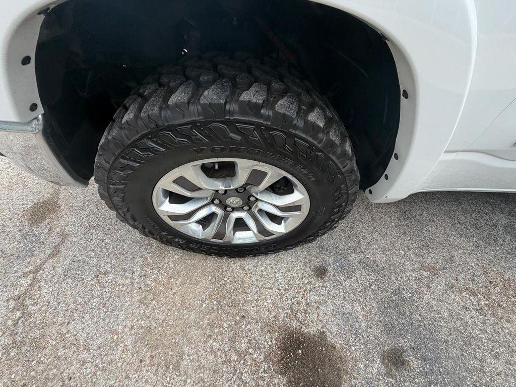 RAM 1500 Longhorn 4x4 Crew Cab 5'7" Box 2020