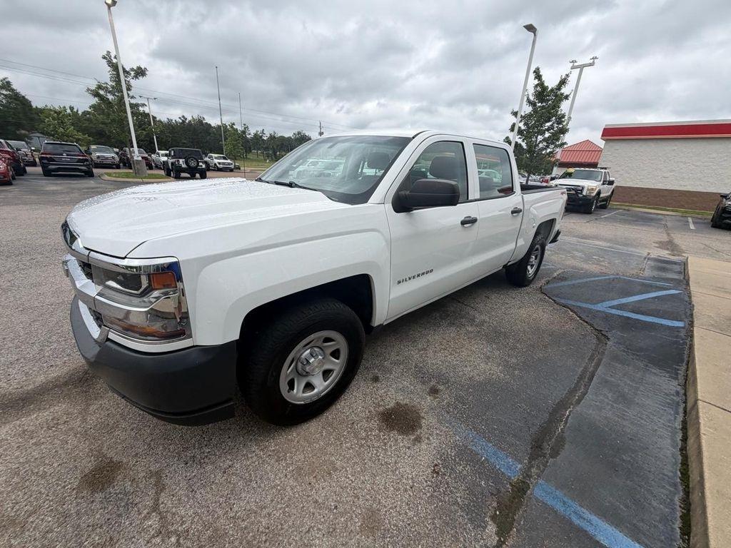 Chevrolet Silverado 1500 4WD Crew Cab 143.5" Work Truck 2018