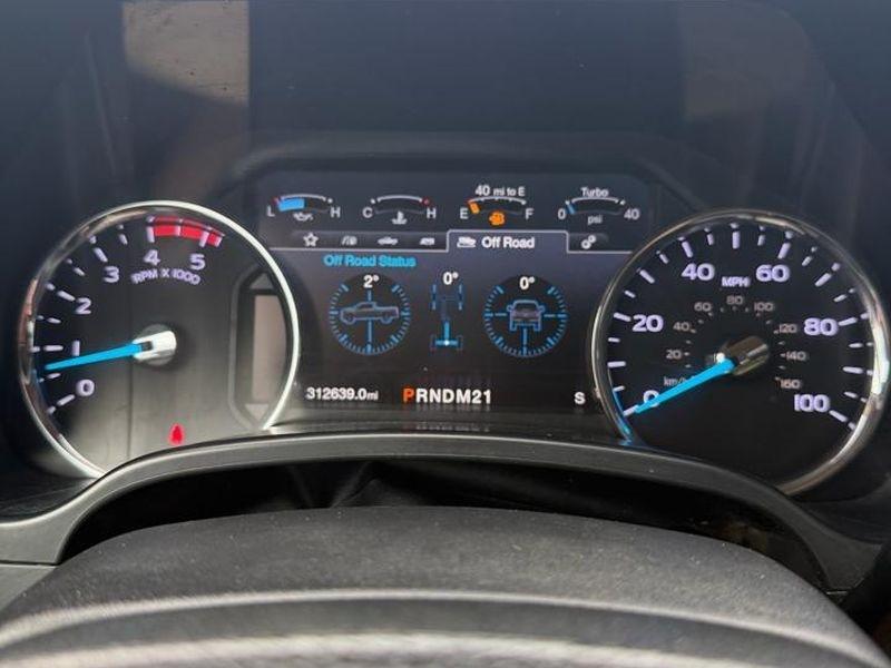 Ford Super Duty F-250 SRW Lariat 4WD Crew Cab 8' Box 2019