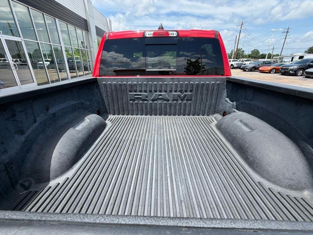 RAM 1500 Big Horn/Lone Star 4x4 Crew Cab 5'7" Box 2019