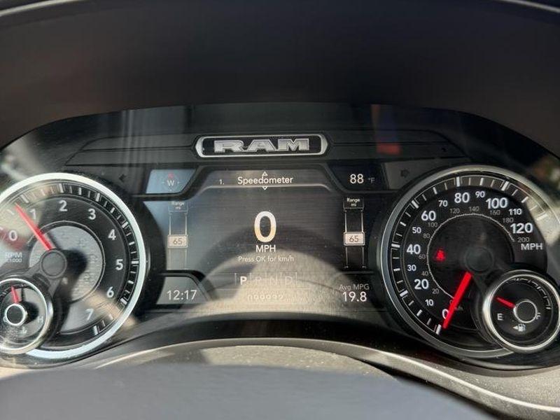 RAM 1500 Big Horn/Lone Star 4x4 Crew Cab 5'7" Box 2019