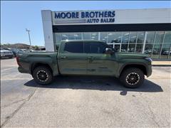 2022 Toyota Tundra 4WD 