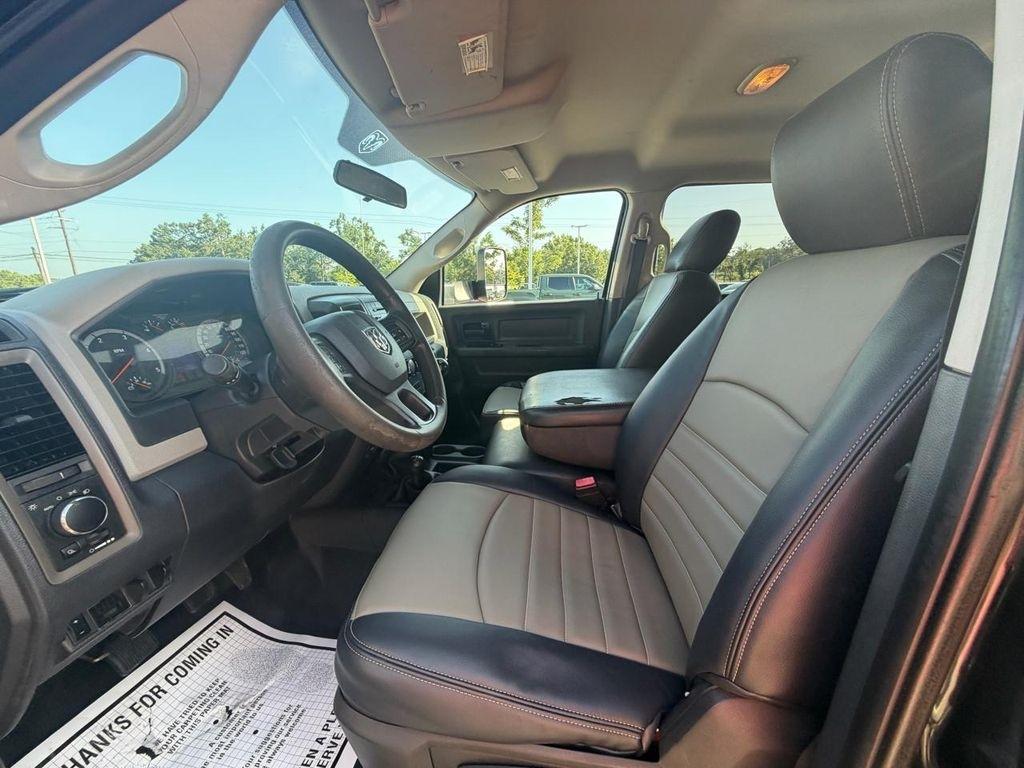 RAM 3500 4WD Crew Cab 172" WB 60" CA ST 2012