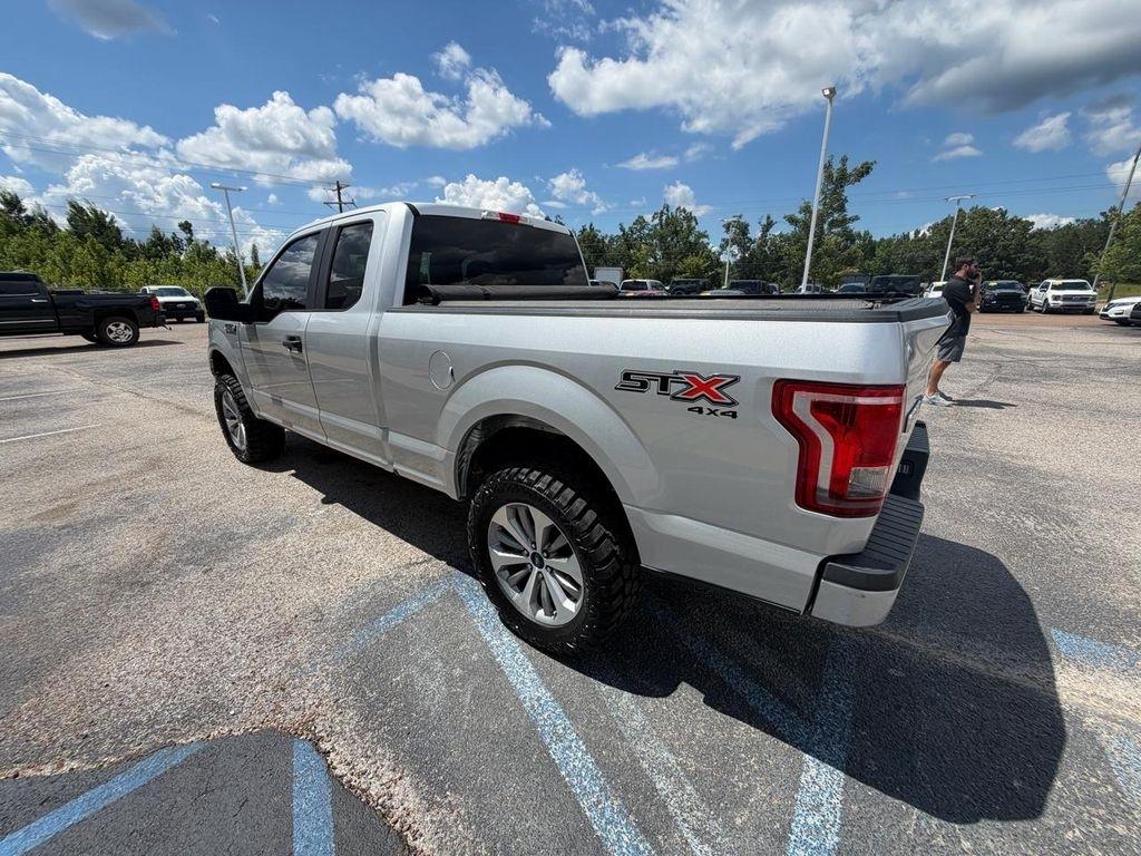 Ford F-150 XL SuperCab 6.5-ft. Bed 4WD 2017