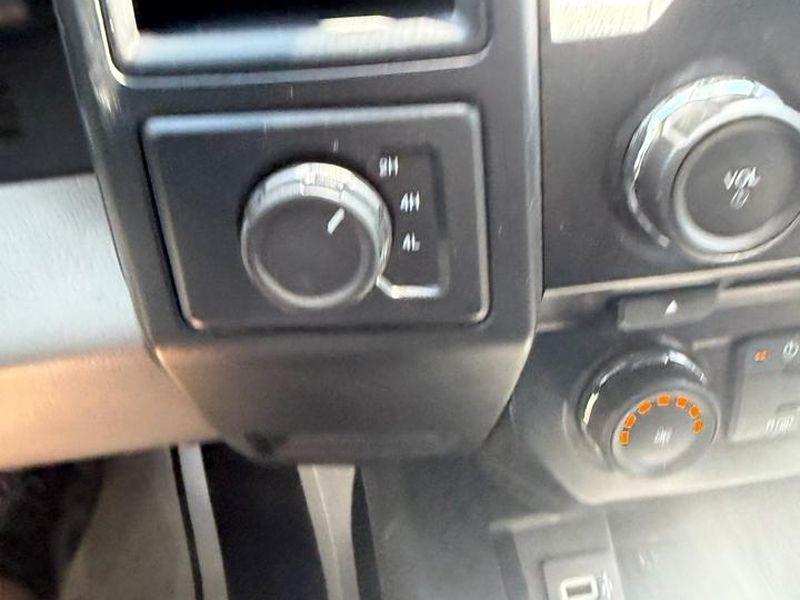 Ford F-150 XL SuperCab 6.5-ft. Bed 4WD 2017