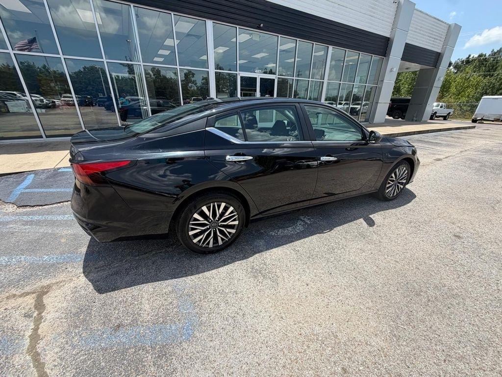 Nissan Altima SV FWD 2025