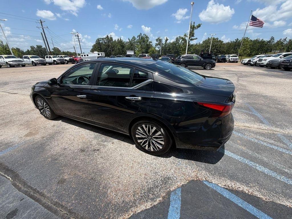 Nissan Altima SV FWD 2025