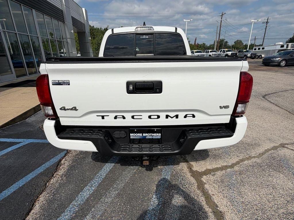Toyota Tacoma 4WD TRD Off Road Double Cab 5' Bed V6 MT (Natl) 2022