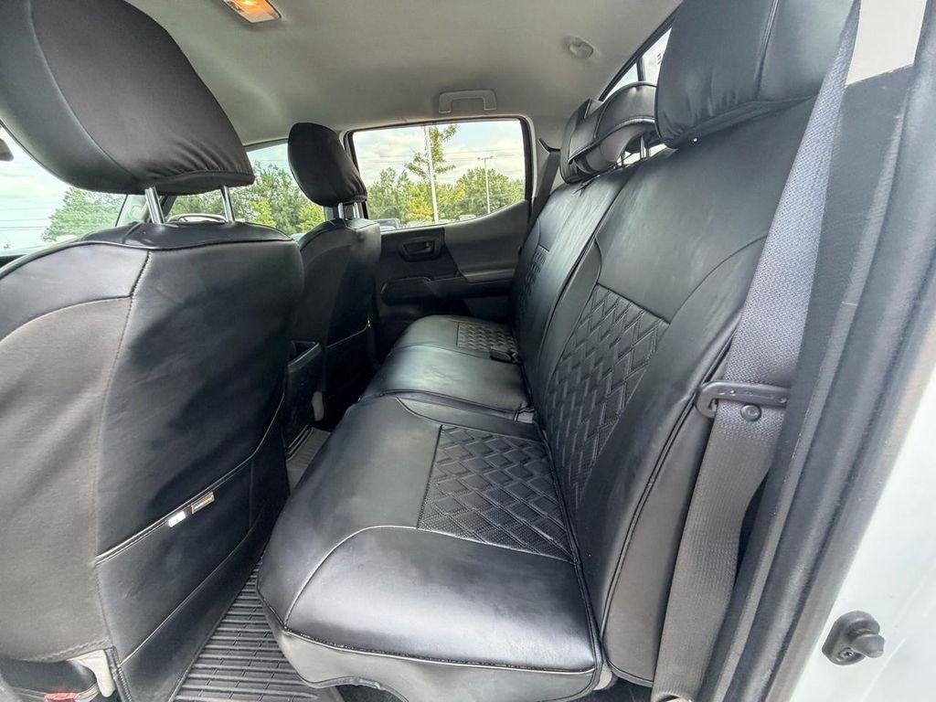 Toyota Tacoma 4WD TRD Off Road Double Cab 5' Bed V6 MT (Natl) 2022