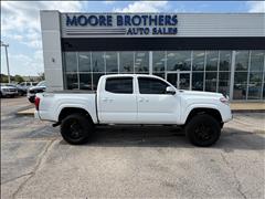 2022 Toyota Tacoma 4WD 