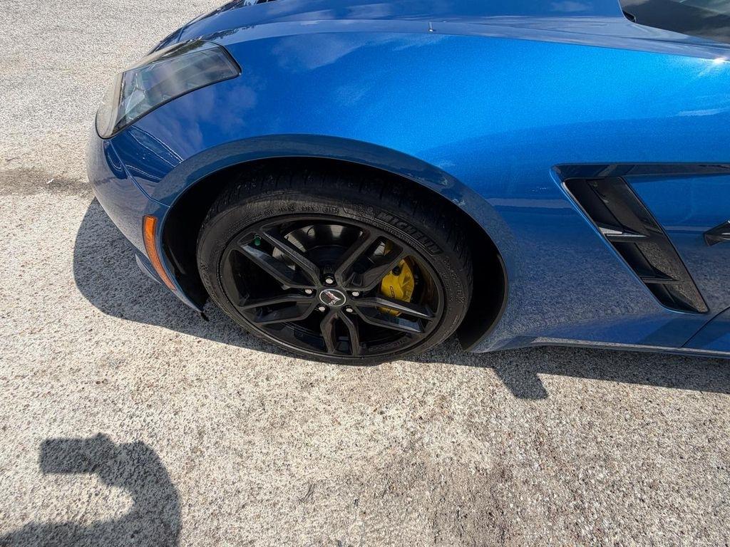 Chevrolet Corvette 2dr Stingray Z51 Cpe w/3LT 2015