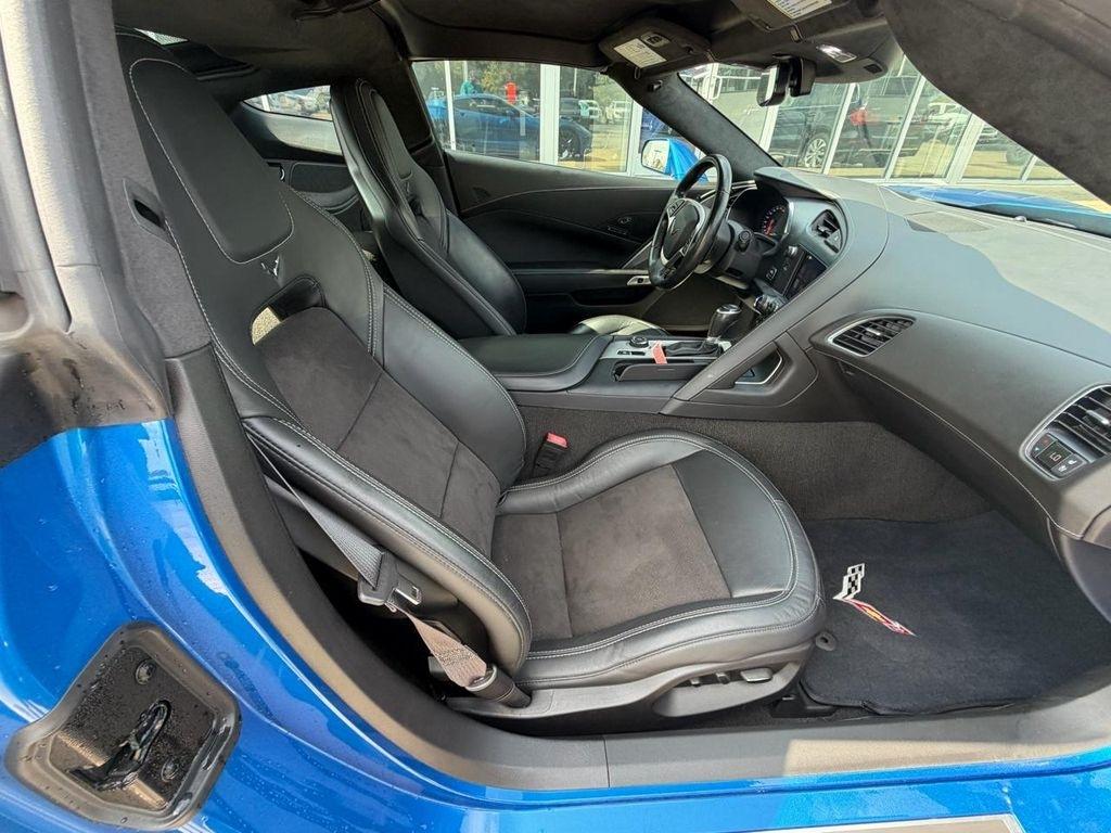 Chevrolet Corvette 2dr Stingray Z51 Cpe w/3LT 2015