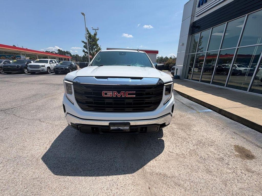 GMC Sierra 1500 4WD Crew Cab 147" Pro 2022