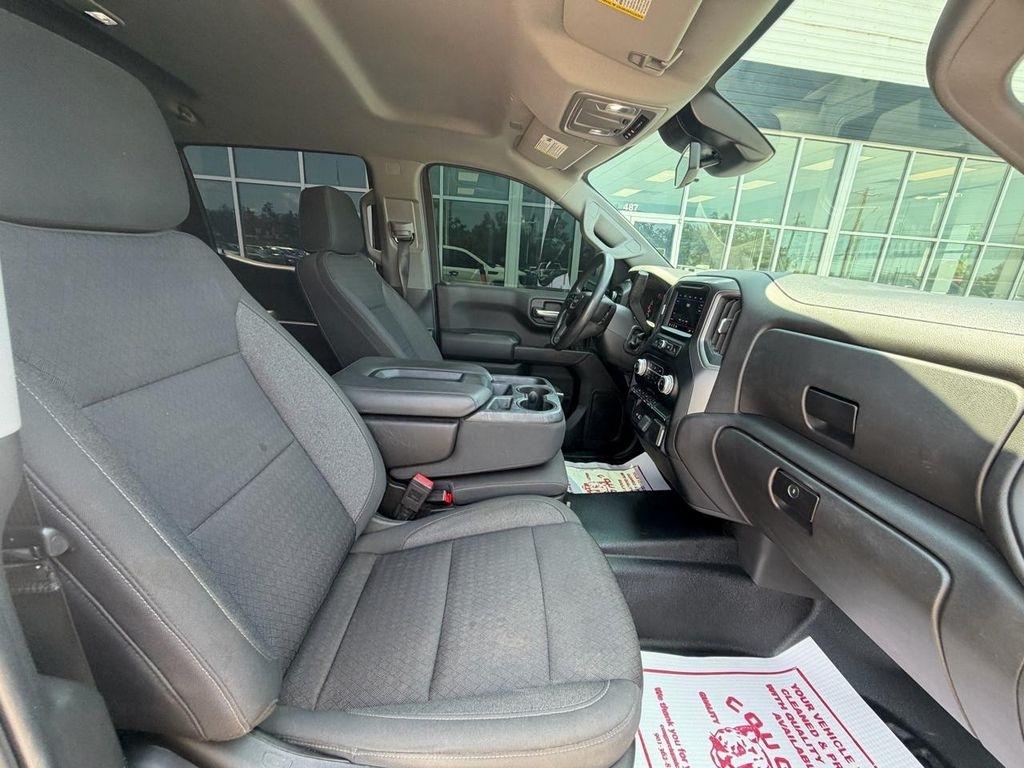 GMC Sierra 1500 4WD Crew Cab 147" Pro 2022