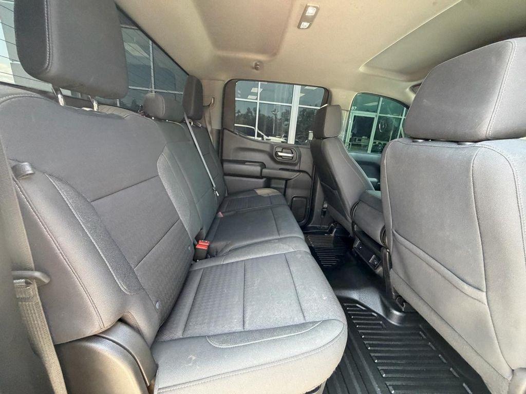 GMC Sierra 1500 4WD Crew Cab 147" Pro 2022