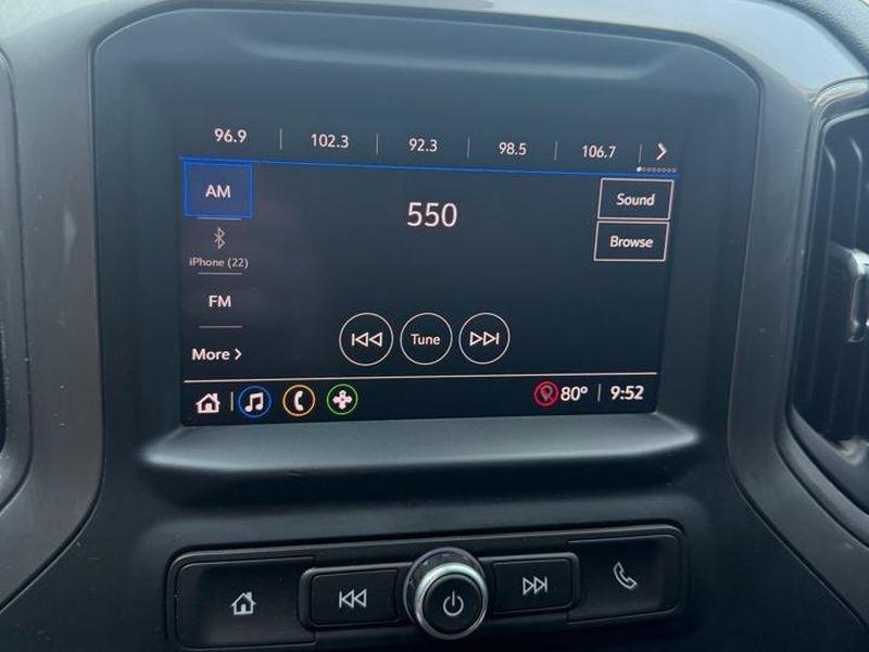 GMC Sierra 1500 4WD Crew Cab 147" Pro 2022