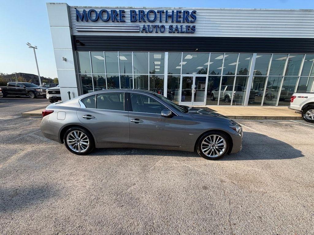 Infiniti Q50 3.0t LUXE AWD 2020
