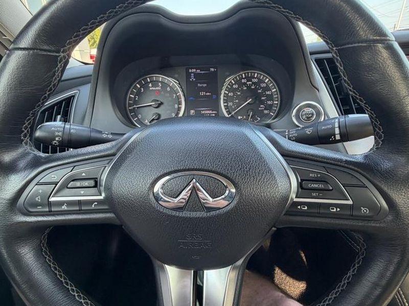 Infiniti Q50 3.0t LUXE AWD 2020