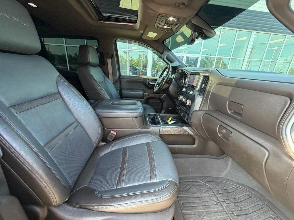 GMC Sierra 1500 4WD Crew Cab 147" Denali 2019