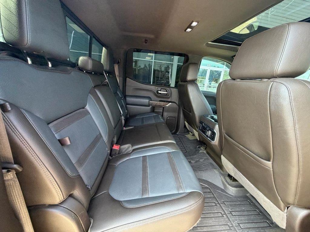 GMC Sierra 1500 4WD Crew Cab 147" Denali 2019