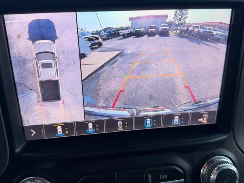 GMC Sierra 1500 4WD Crew Cab 147" Denali 2019