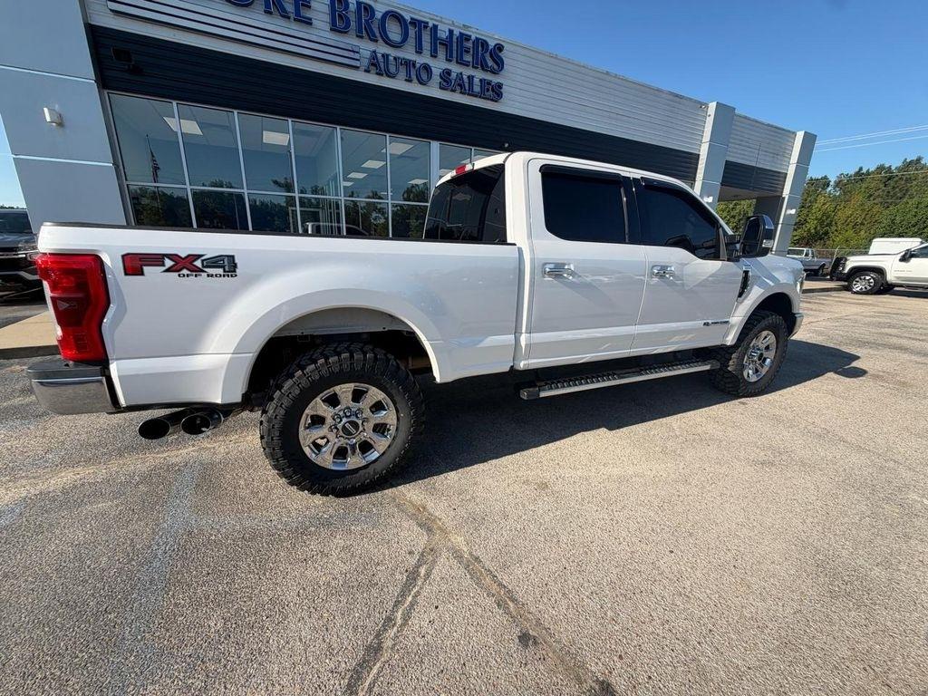 Ford Super Duty F-250 SRW Lariat 4WD Crew Cab 8' Box 2018