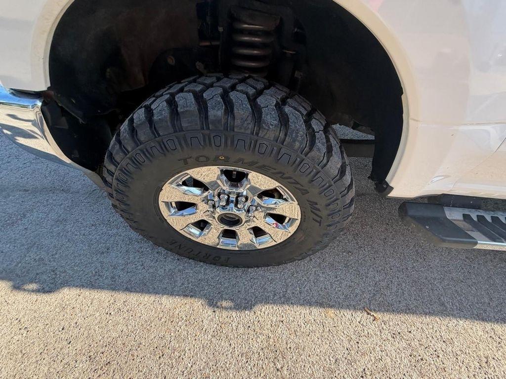 Ford Super Duty F-250 SRW Lariat 4WD Crew Cab 8' Box 2018