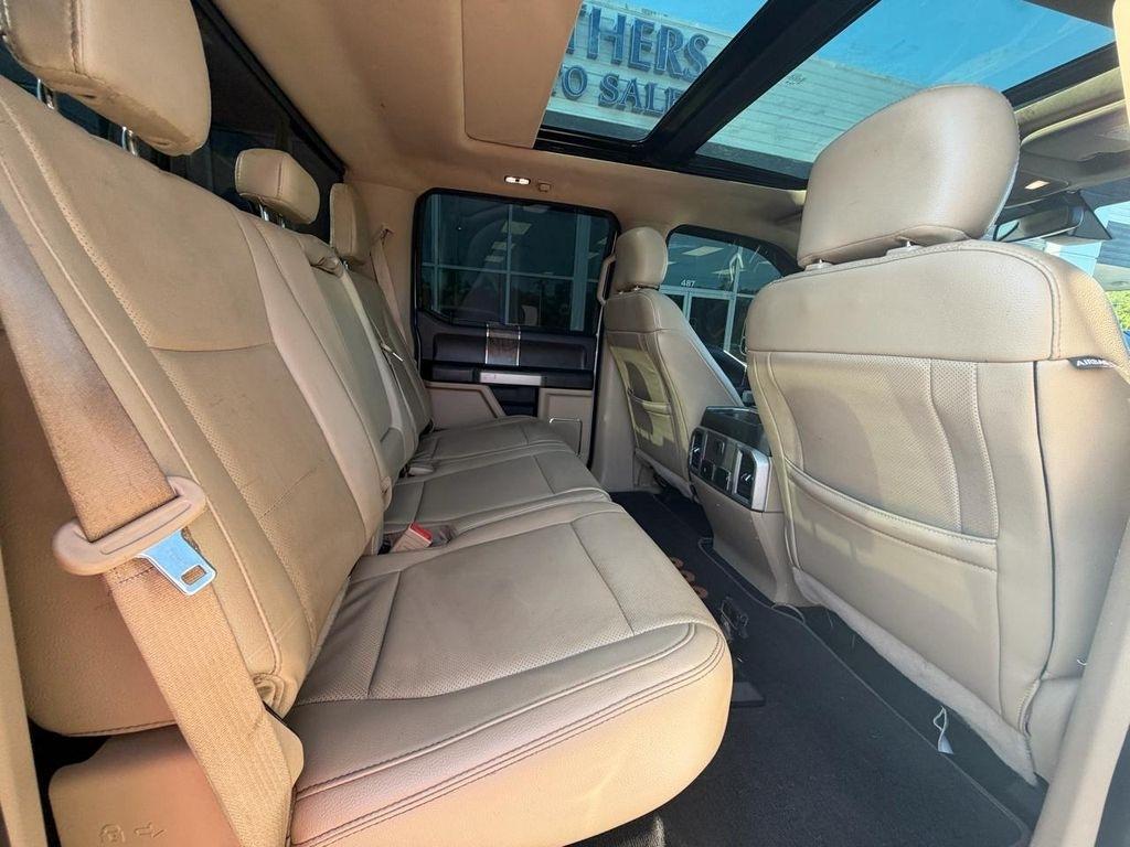 Ford Super Duty F-250 SRW Lariat 4WD Crew Cab 8' Box 2018