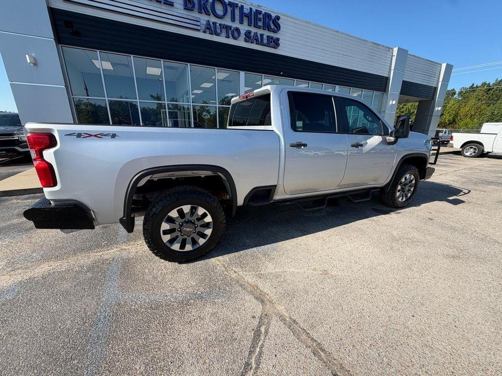 Chevrolet Silverado 2500HD 4WD Crew Cab 159" Custom 2022