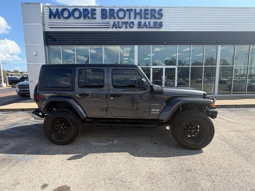 2018 Jeep Wrangler Unlimited Sahara 4x4