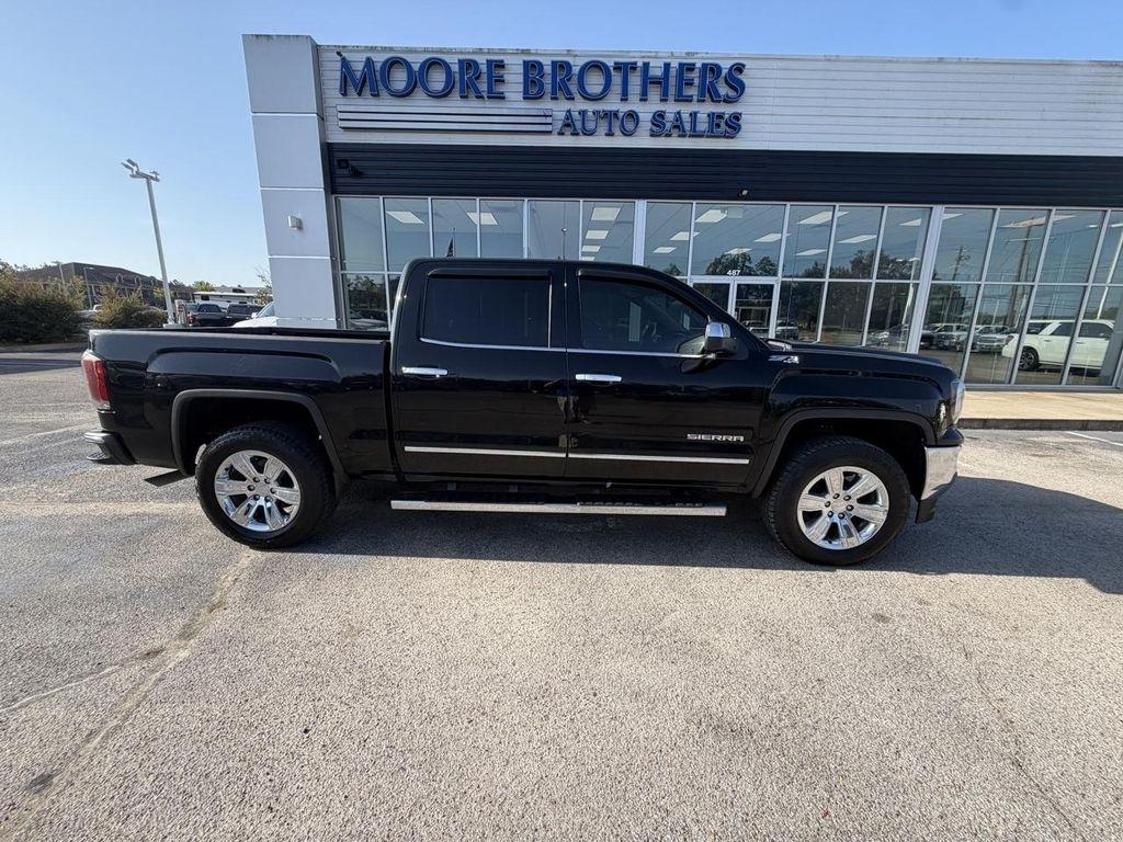2017 GMC Sierra 1500 4WD Crew Cab 143.5" SLT