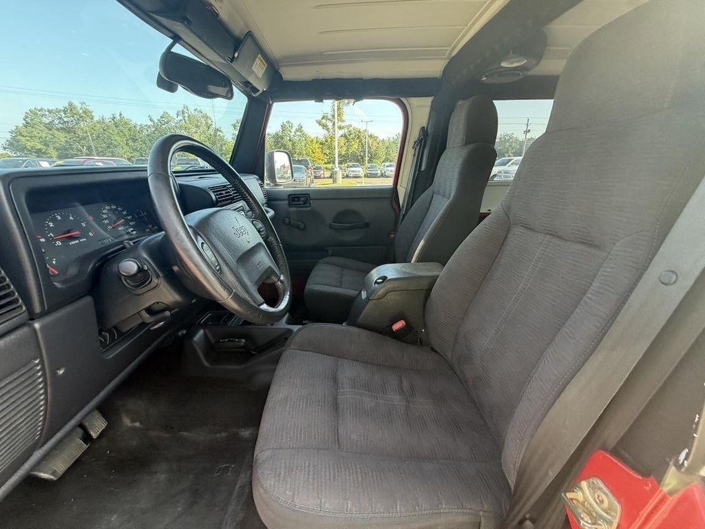 Jeep Wrangler 2dr Unlimited LWB 2004
